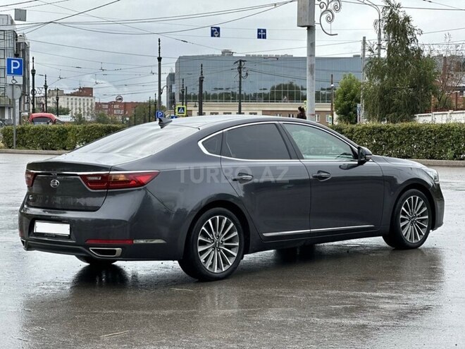 Kia K7-6