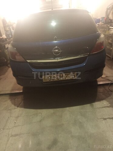 Opel Astra-2