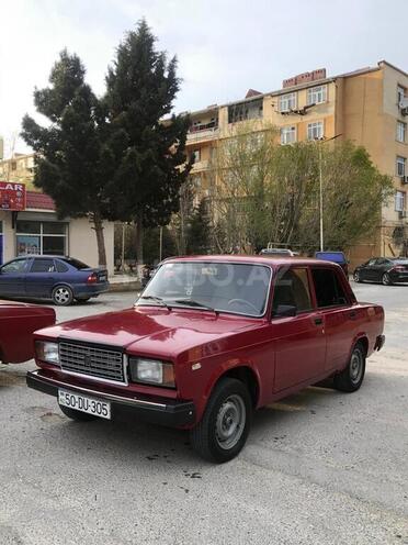 LADA (VAZ) 2107-1