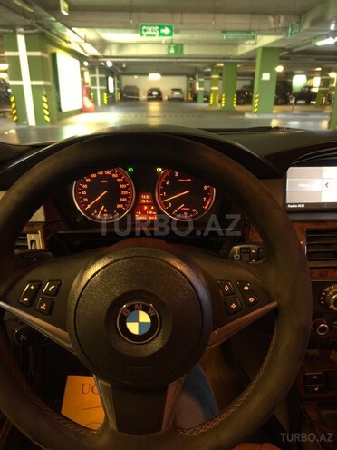 BMW 525-9