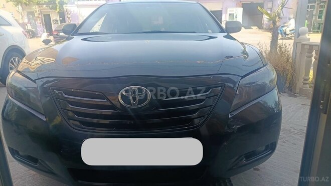 Toyota Camry-1