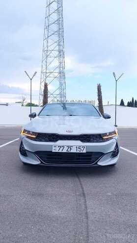 Kia K5-1