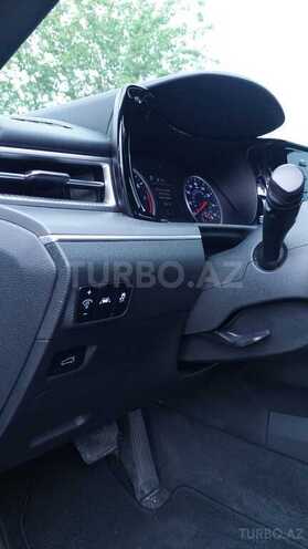 Kia K5-17