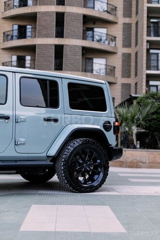 Jeep Wrangler-6