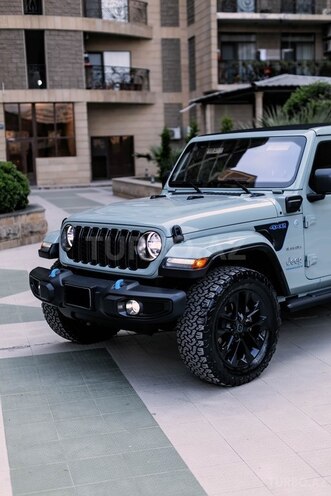 Jeep Wrangler-20