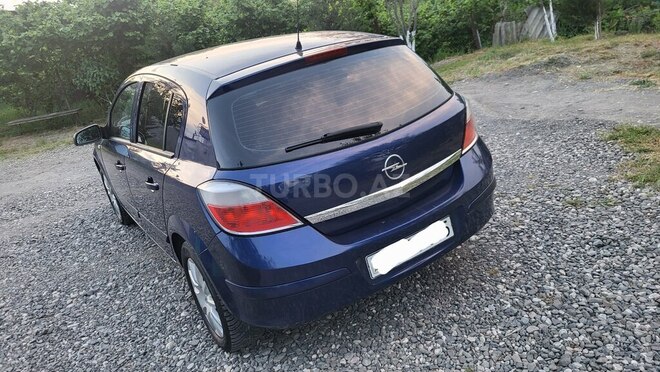 Opel Astra-11