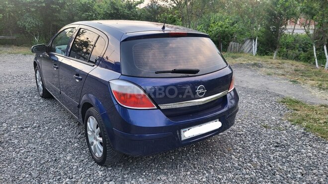 Opel Astra-12