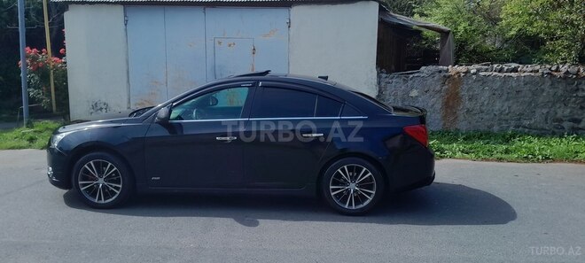 Chevrolet Cruze-2