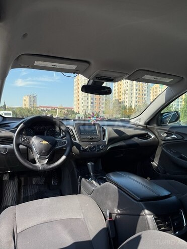 Chevrolet Malibu-10