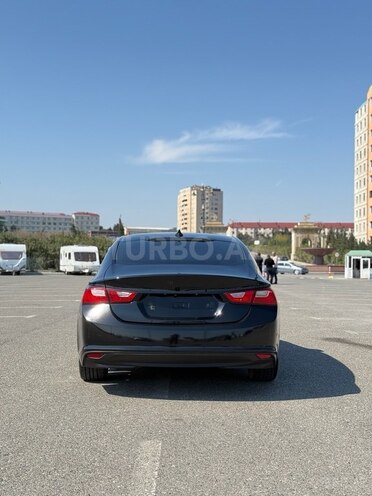 Chevrolet Malibu-6