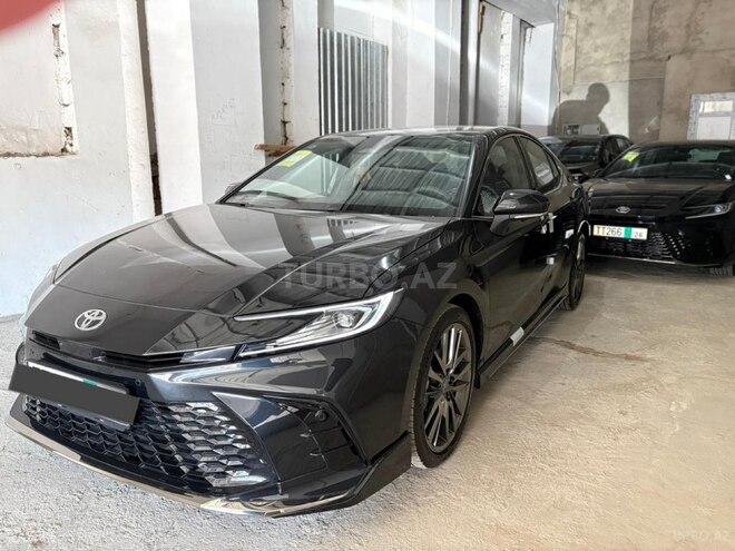 Toyota Camry-4