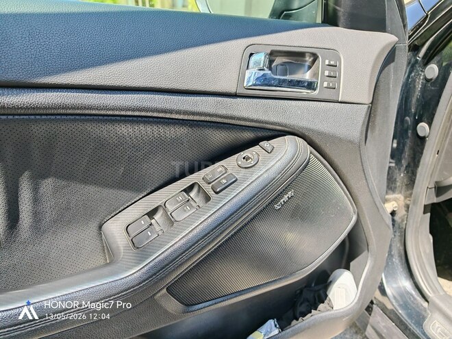 Kia Optima-11