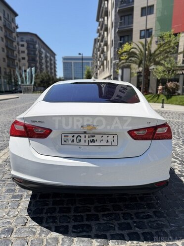 Chevrolet Malibu-2