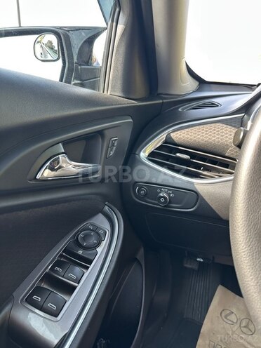 Chevrolet Malibu-14