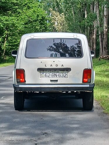 LADA (VAZ) Niva-2