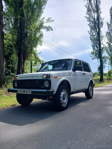 LADA (VAZ) Niva-6