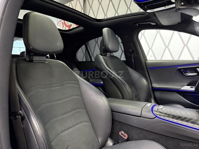 Mercedes E 300 e-12