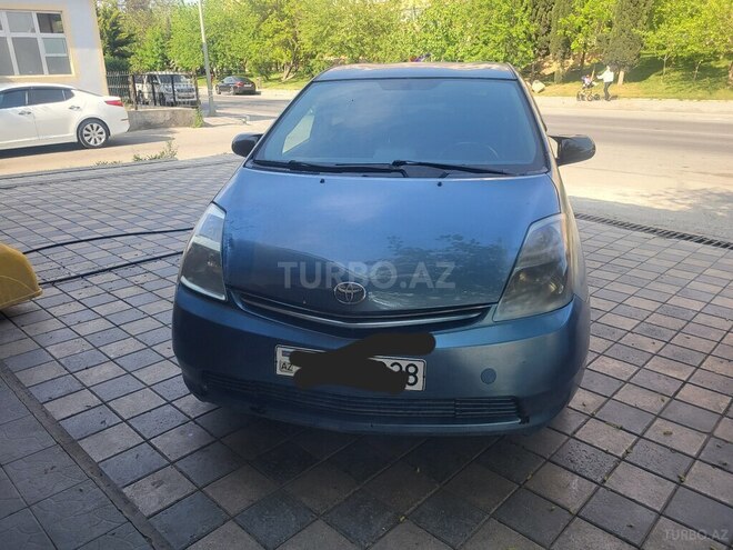Toyota Prius-1