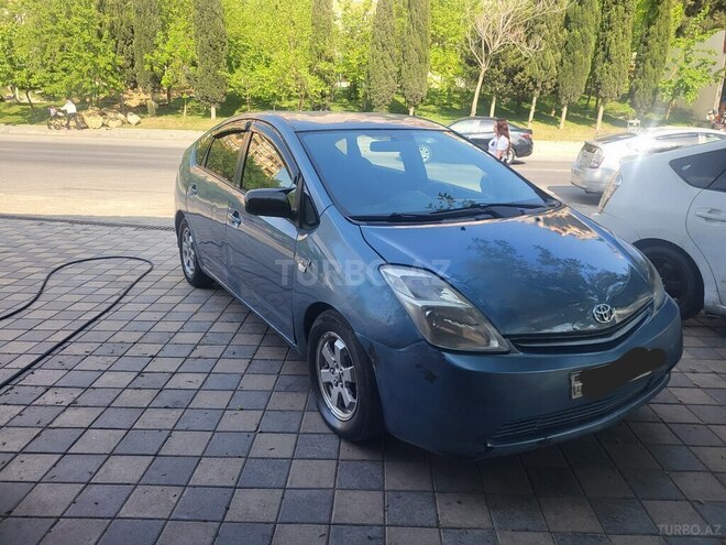 Toyota Prius-9