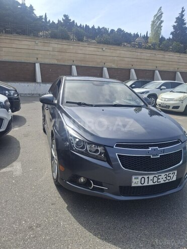 Chevrolet Cruze-1