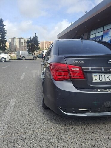 Chevrolet Cruze-6