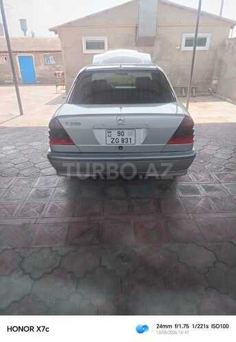 Mercedes C 200-2