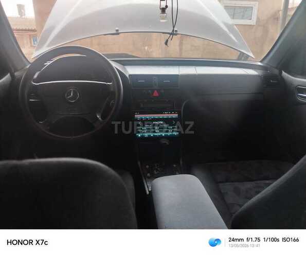 Mercedes C 200-3