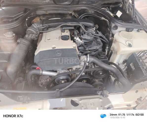 Mercedes C 200-12