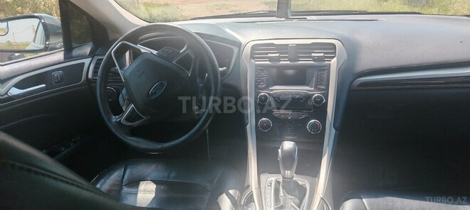 Ford Fusion (North America)-4