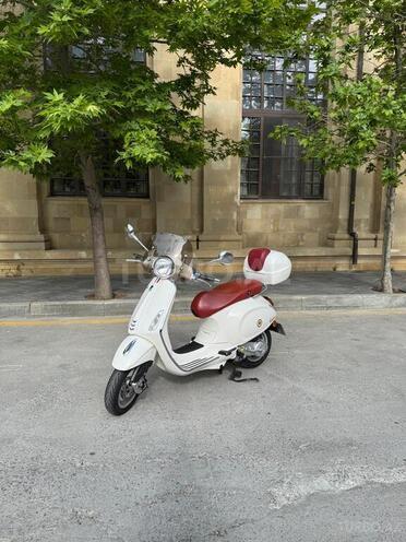 Vespa Primavera 50-1