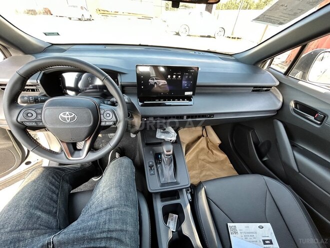 Toyota Corolla Cross-6