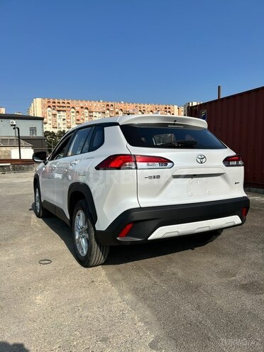 Toyota Corolla Cross-5