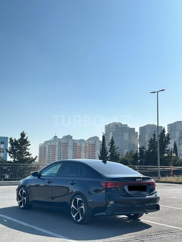 Kia Forte-13