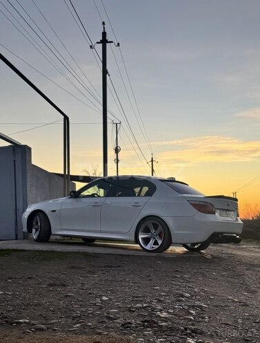 BMW 525-16