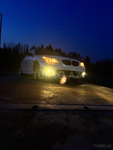BMW 525-19