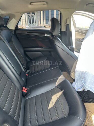 Ford Fusion (North America)-9
