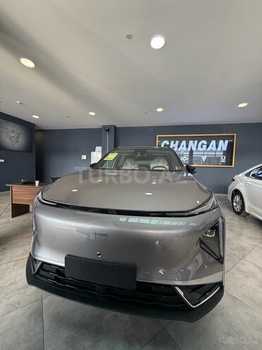 Geely Galaxy L7-1
