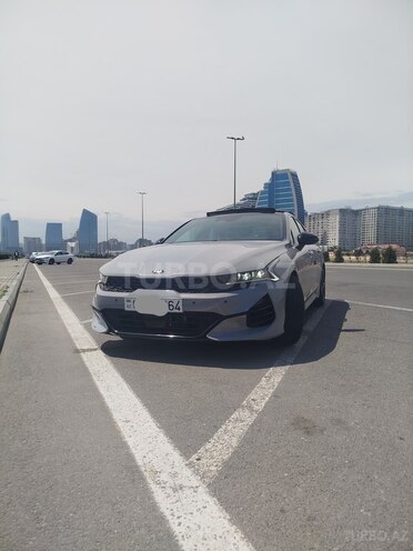 Kia K5-1