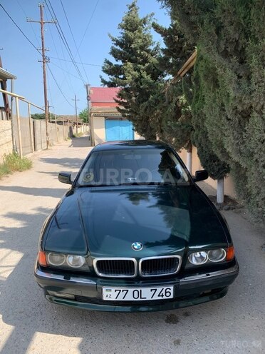BMW 735-1