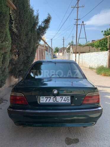 BMW 735-6