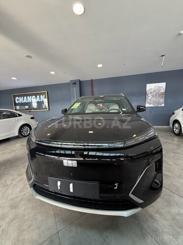 Geely Galaxy L7-1
