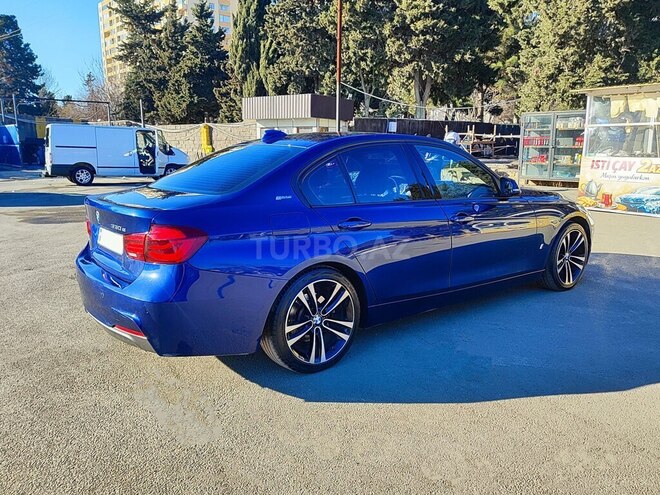 BMW 330e-5