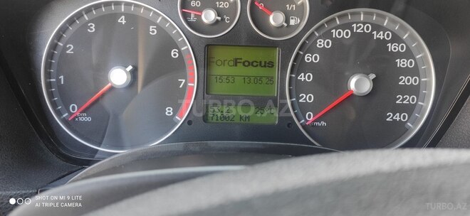 Ford Focus-7