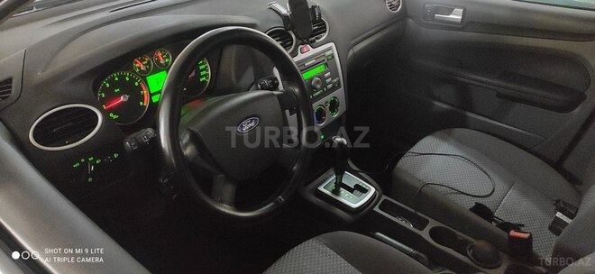 Ford Focus-4