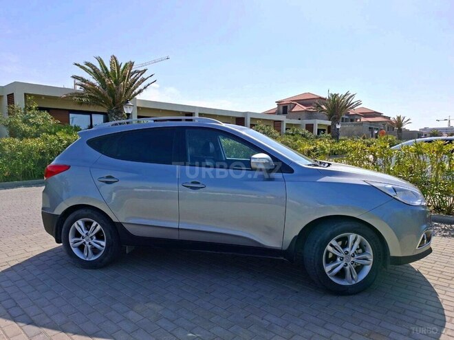 Hyundai ix35-5
