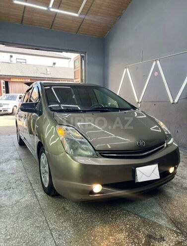 Toyota Prius-1
