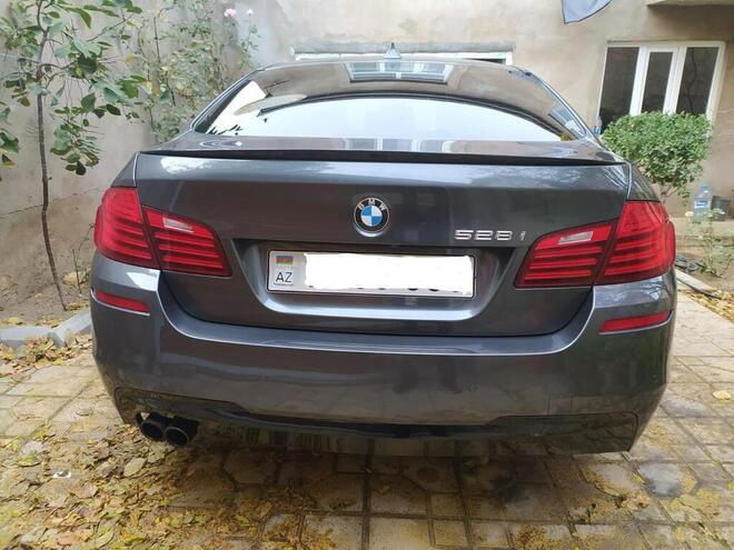 BMW 528-7