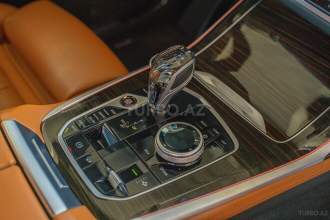 BMW X7 2021, 55,000 km - 3.0 л - Bakı