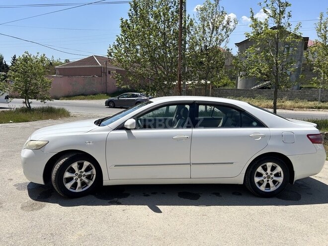 Toyota Camry-4