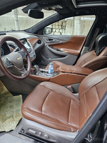 Chevrolet Malibu-12